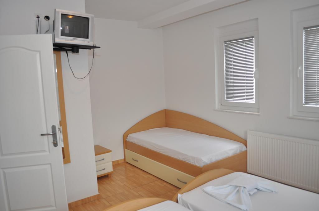Guest House Miranda أوهغيد الغرفة الصورة